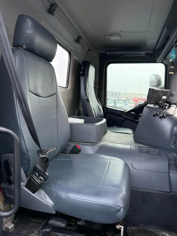 Used Scania P410 Automatic WHITE - White 25