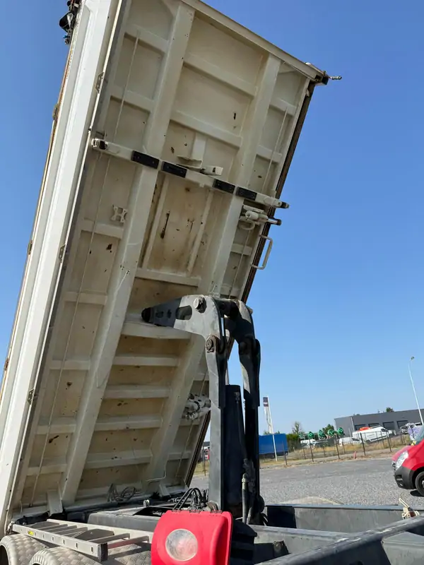 Used Volvo FMX 450 Automatic 26