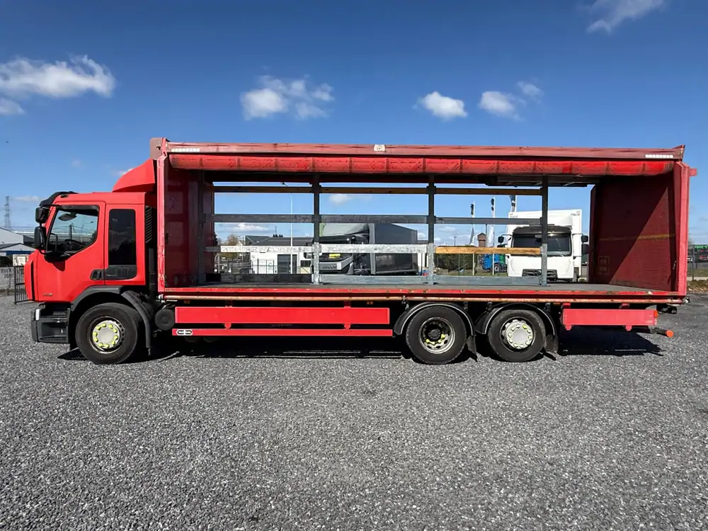 Used Renault Premium Automatic RED - Rouge 3