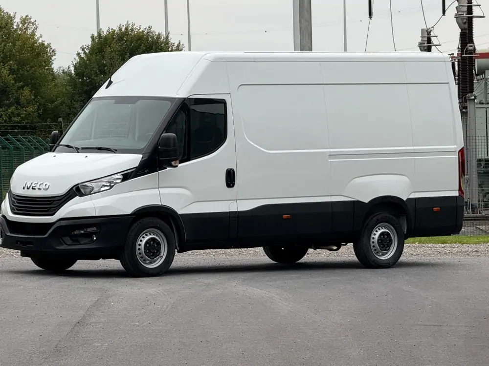 New Iveco Daily 35-140 Manueel WHITE - Blanc 31