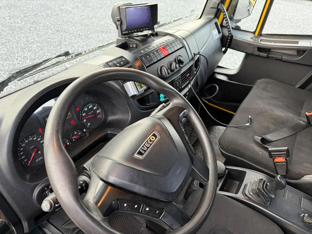 Used Iveco ML120E22 Automatic YELLOW - Jaune 23