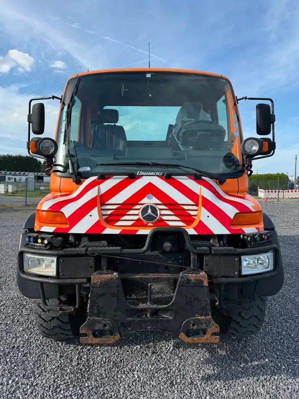 Used Unimog U500 Semi-Automatic ORANGE - Orange 4