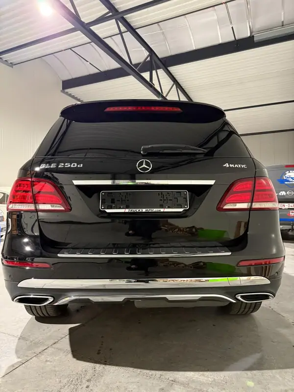 Used Mercedes-Benz GLE250d 4matic Automatic BLACK - Noir 6