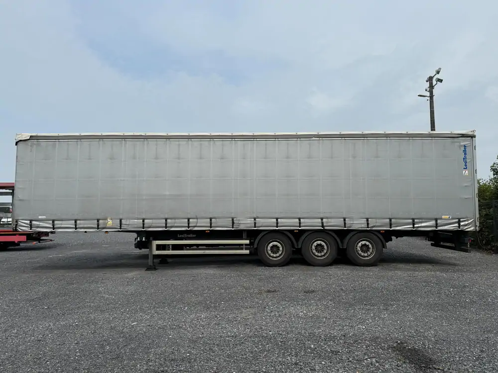 Used LeciTrailer Tautliner 3E20 N/A 5