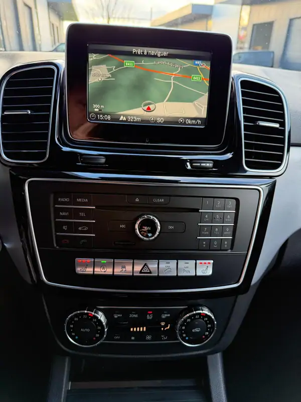 Used Mercedes-Benz GLE250d 4matic Automatic BLACK - Noir 13