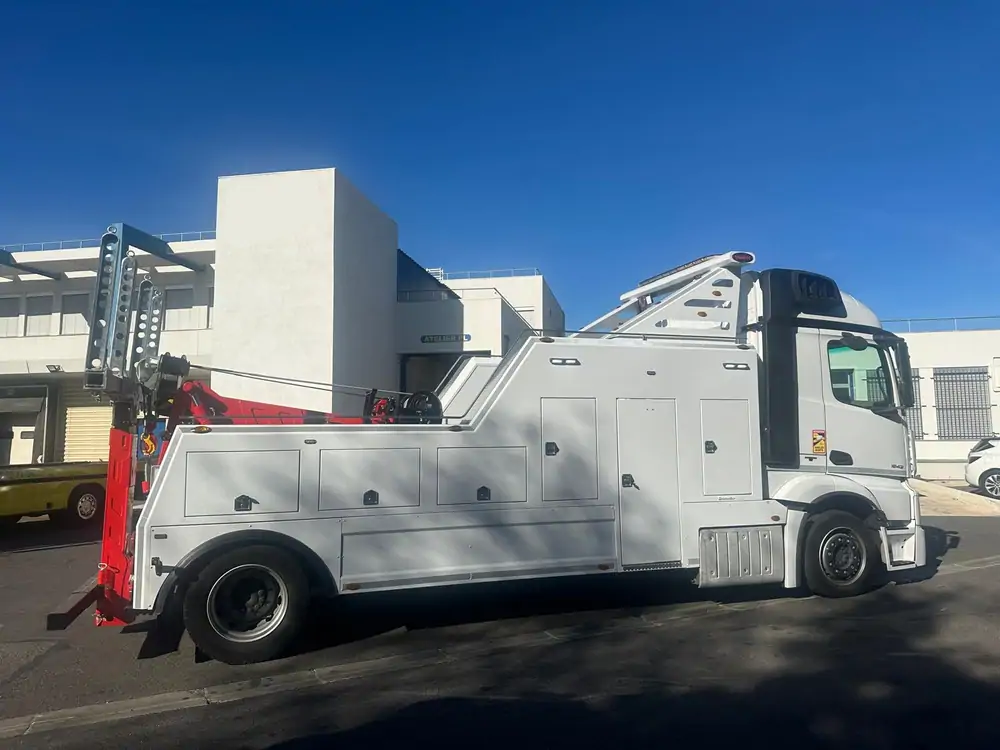 Used Mercedes-Benz Actros 1943 Automatic WHITE - Blanc 6