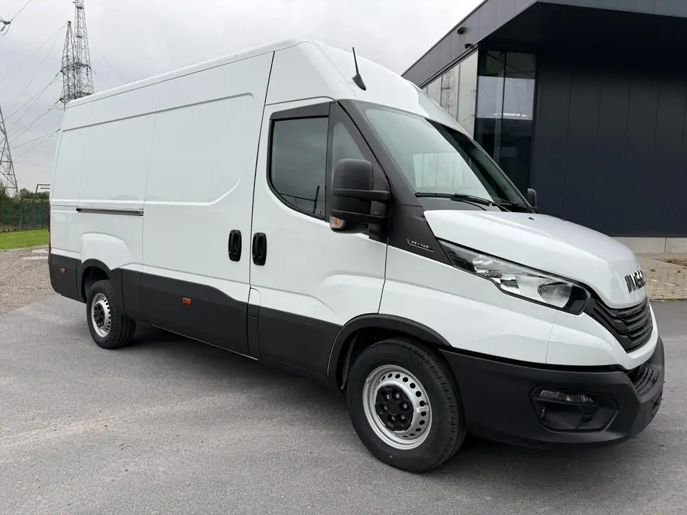 New Iveco Daily 35-140 Manueel WHITE - Blanc 2