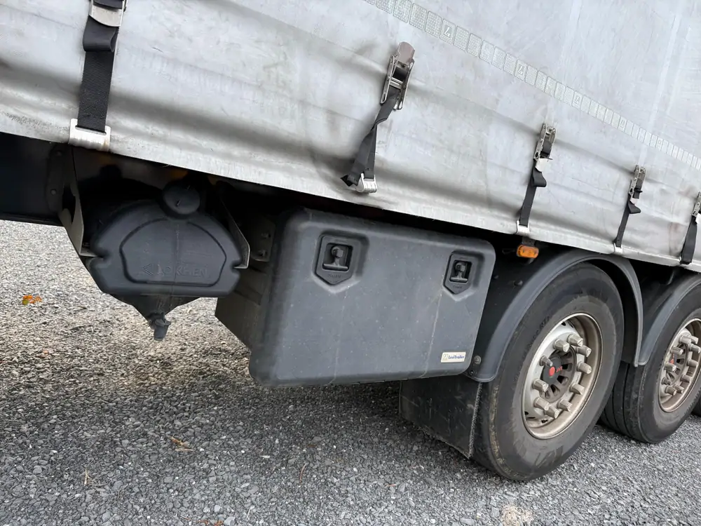Used LeciTrailer Tautliner 3E20 N/A 10