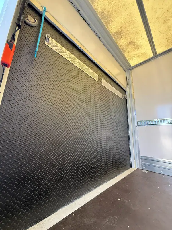 New Iveco ML120E22 Automatic WHITE - Blanc 9