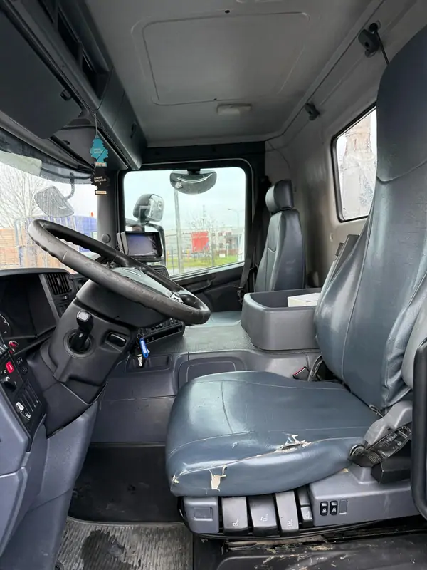 Used Scania P410 Automatic WHITE - White 29