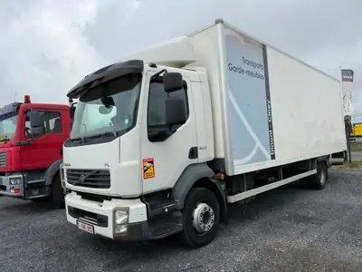 Used Volvo FL240 Automatic WHITE - White