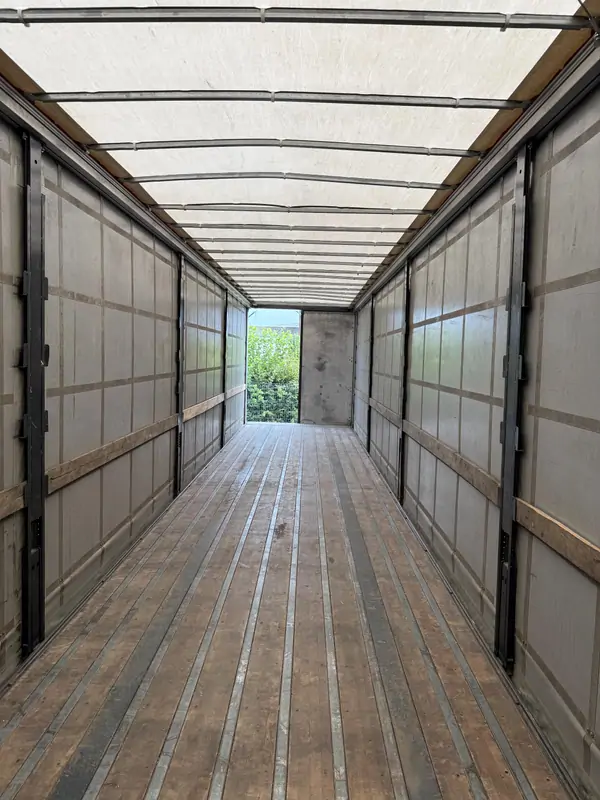 Used LeciTrailer Tautliner 3E20 N/A 23
