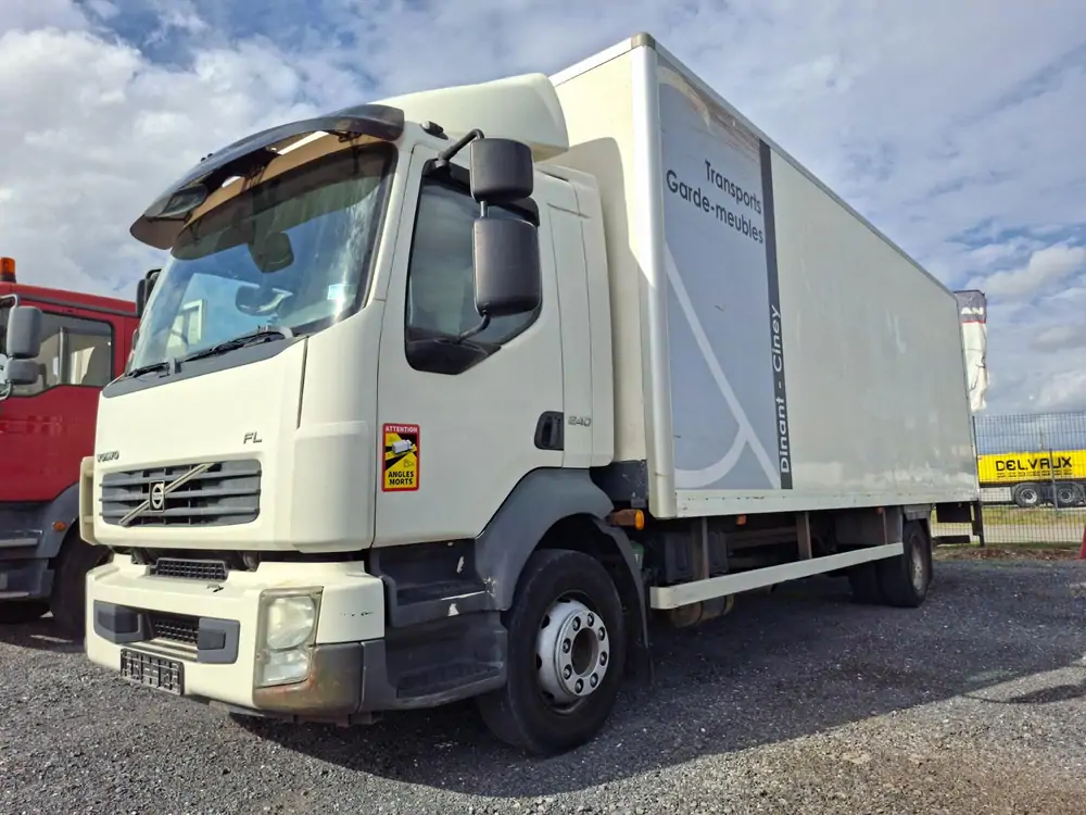 Occasie Volvo FL240 Automatic WHITE - White 21