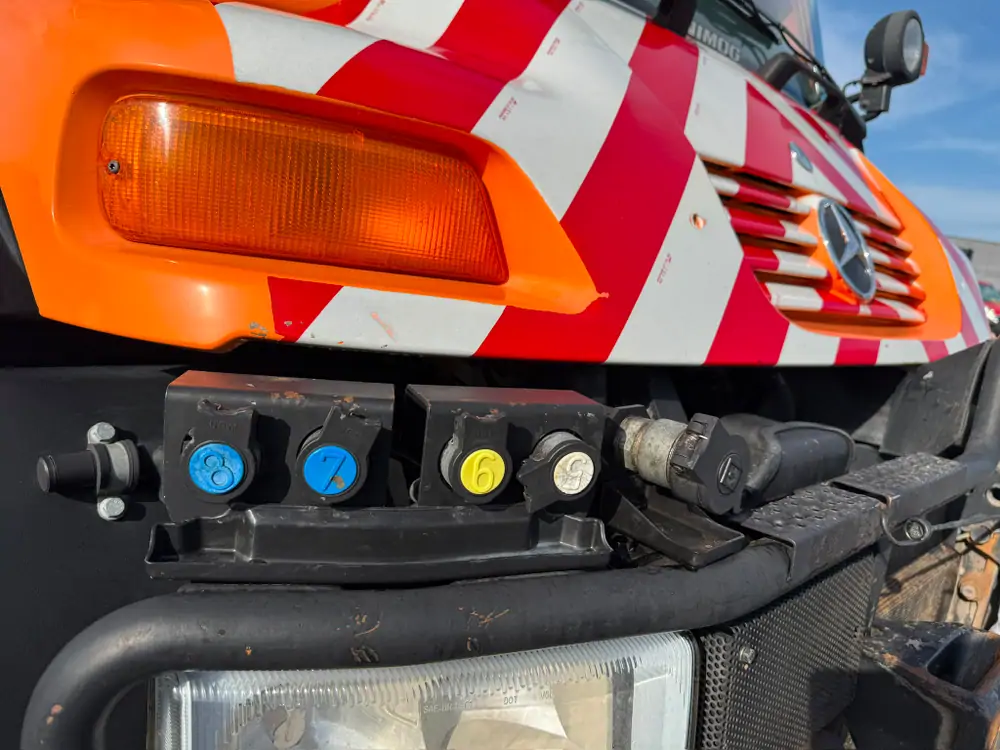 Used Unimog U500 Semi-Automatic ORANGE - Orange 5