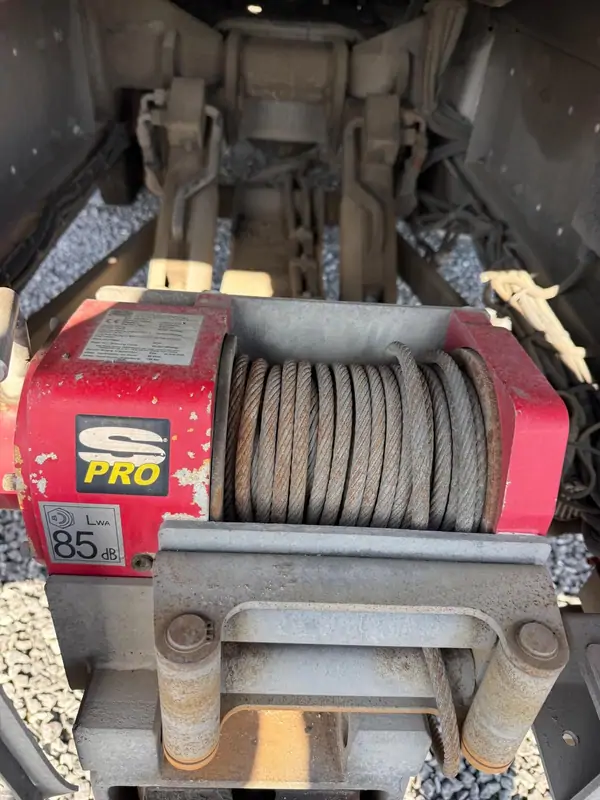 Used Iveco ML120E22 Automatic YELLOW - Jaune 9