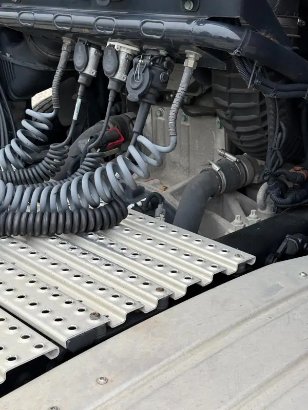 Used MAN MAN 18.540 Automatic RED - Rouge 9