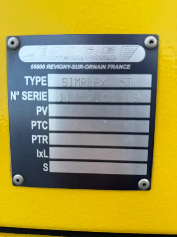 Used Iveco ML120E22 Automatic YELLOW - Jaune 31