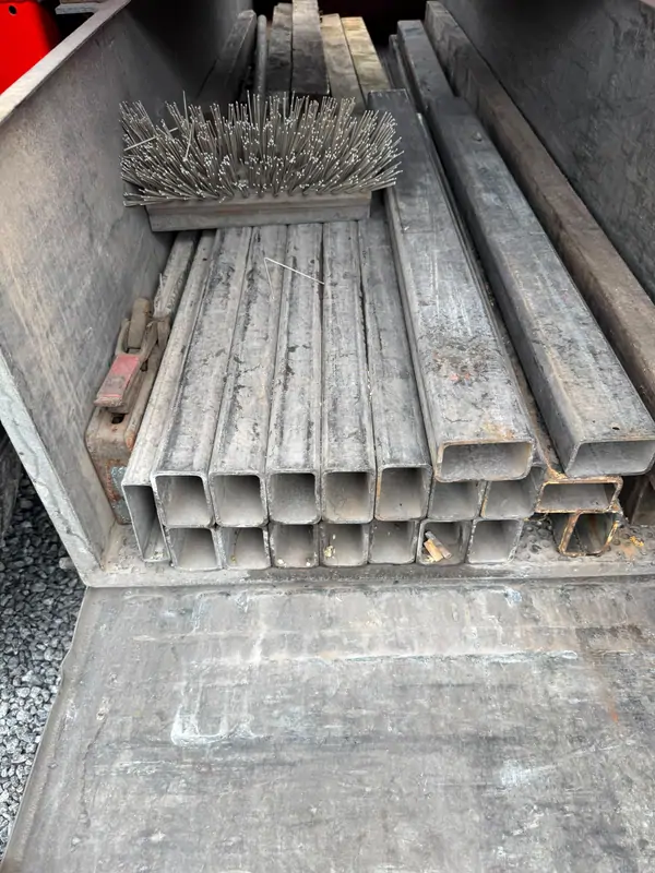 Used Royen RS3H4 FlexiWay System N/A RED - Rouge 25