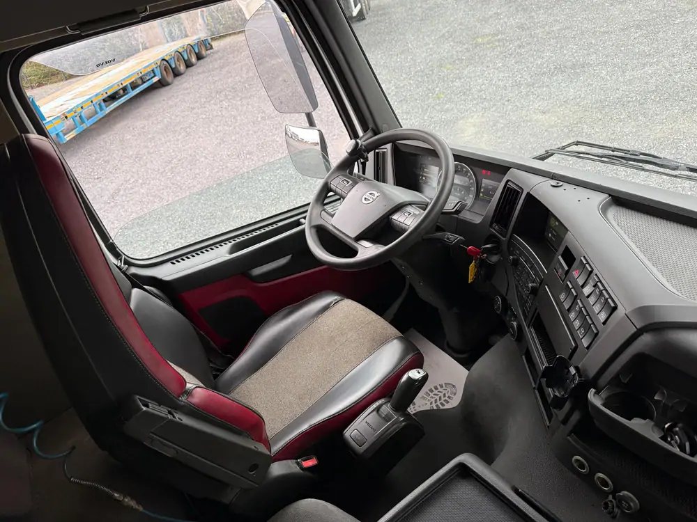 Occasie Volvo FMX 500 Automatic WHITE - White 32
