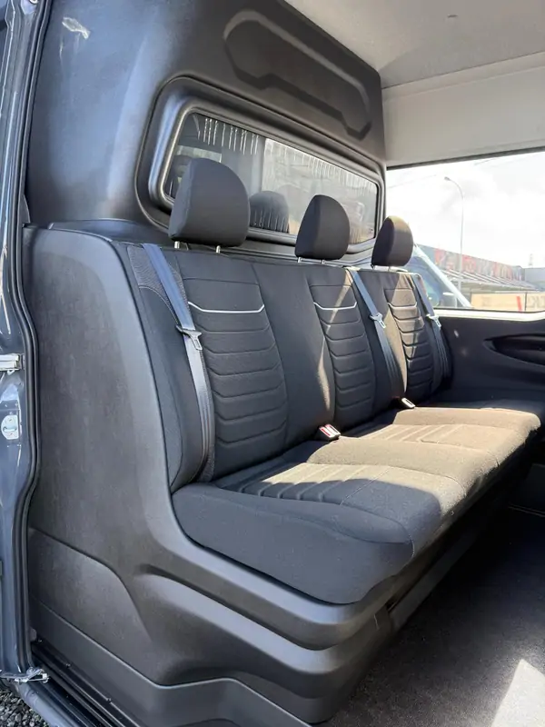 New Iveco Daily 35-180 Crew Cab Manueel ANTHRACITE - Anthracite 11