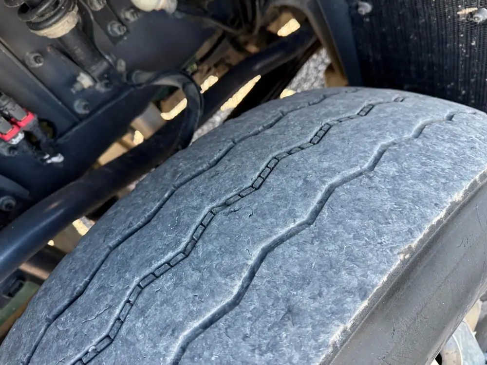 Used Volvo FMX 500 Automatic WHITE - Blanc 19