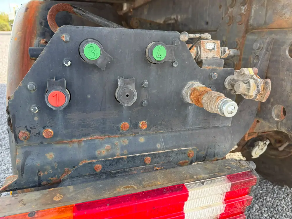 Used Unimog U500 Semi-Automatic ORANGE - Orange 10