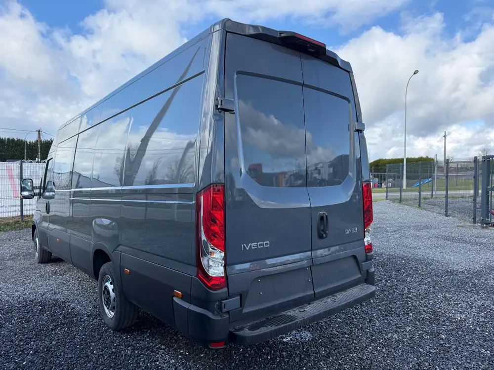 New Iveco Daily 35-180 Crew Cab Manueel ANTHRACITE - Anthracite 5