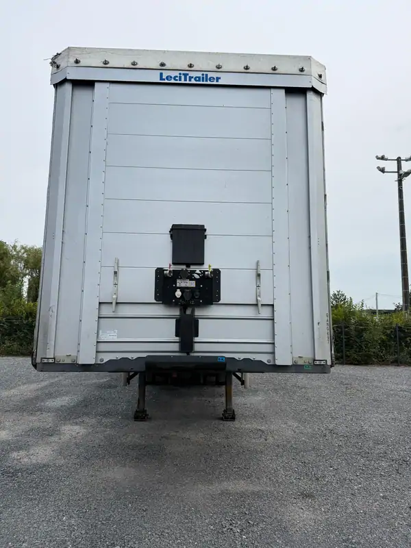Used LeciTrailer Tautliner 3E20 N/A 8