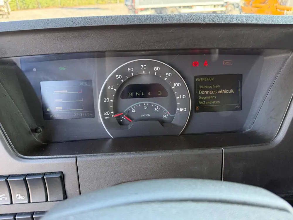 Used Volvo FMX 450 Automatic 22