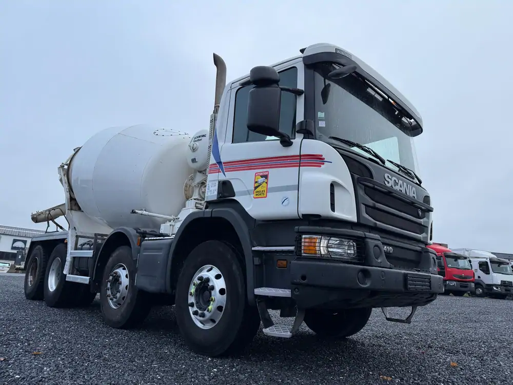 Used Scania P410 Automatic WHITE - White 37