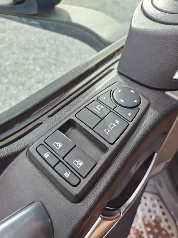 Used MAN TGS 35.440 Automatic BLUE - Blue 27