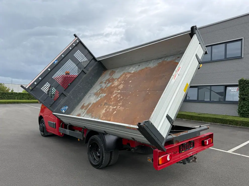 Used Opel Movano Manueel RED - Rouge 14