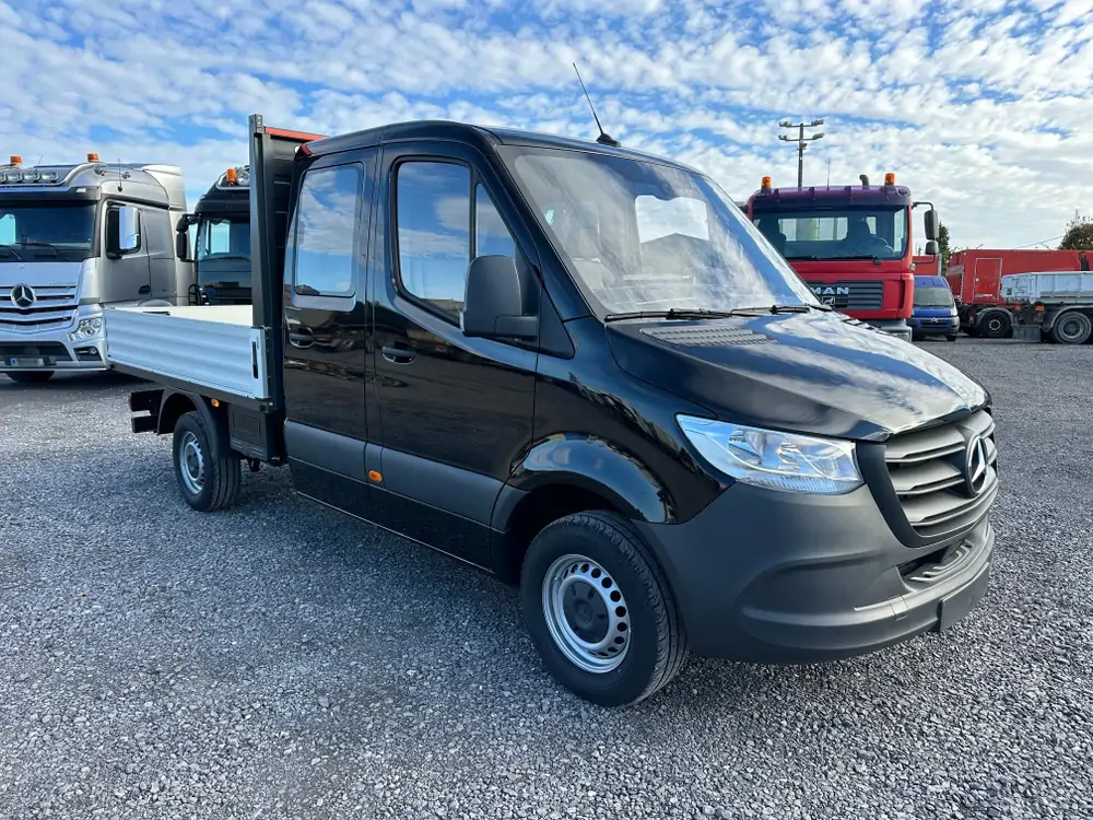 New Mercedes-Benz Sprinter 317 CDI Manueel BLACK - Noir 2