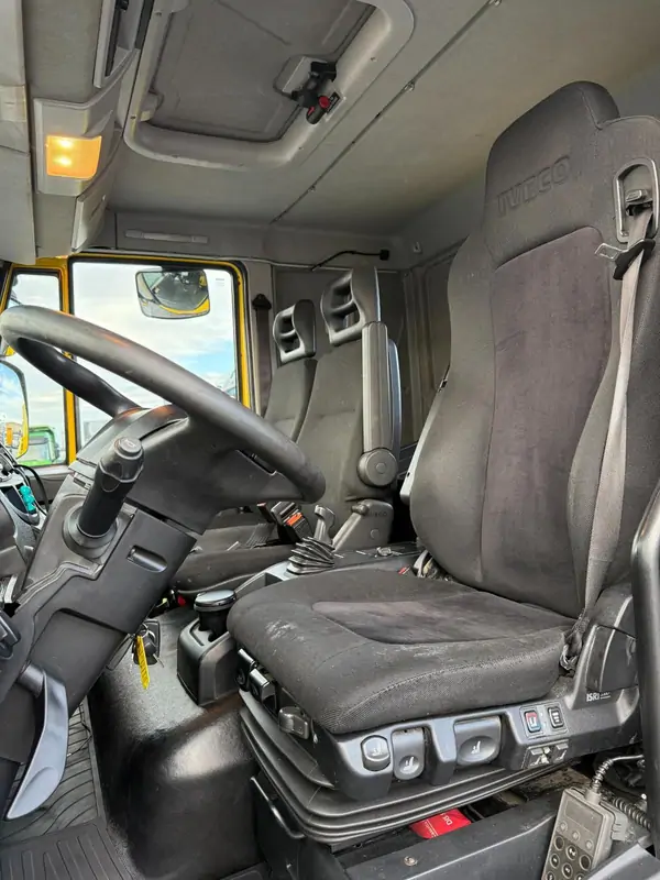 Used Iveco ML120E22 Automatic YELLOW - Jaune 20