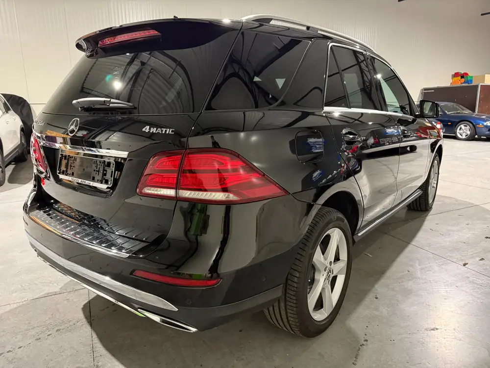Used Mercedes-Benz GLE250d 4matic Automatic BLACK - Noir 5