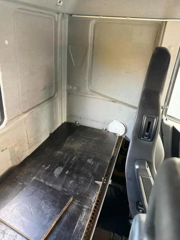 Used Iveco ML120E22 Automatic YELLOW - Jaune 29