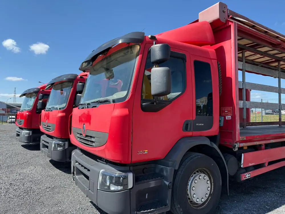 Used Renault Premium Automatic RED - Rouge 24