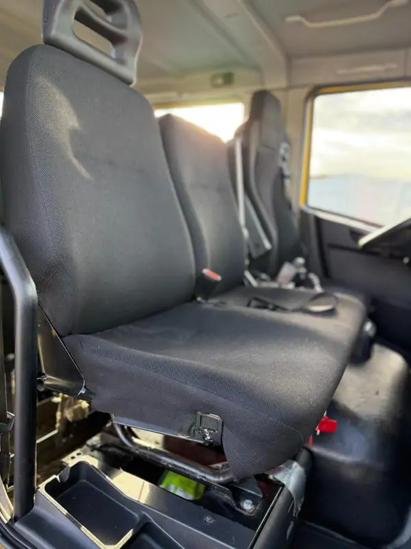 Used Iveco ML120E22 Automatic YELLOW - Jaune 29