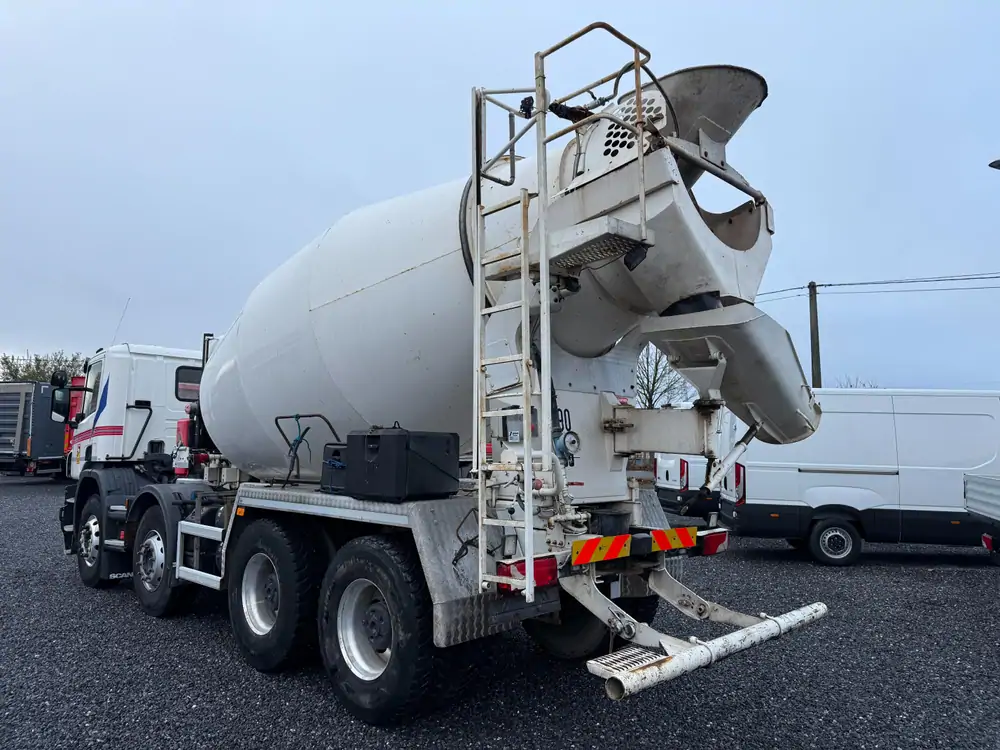 Used Scania P410 Automatic WHITE - White 5