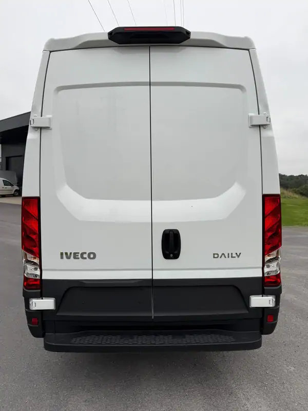 New Iveco Daily 35-140 Manueel WHITE - Blanc 7
