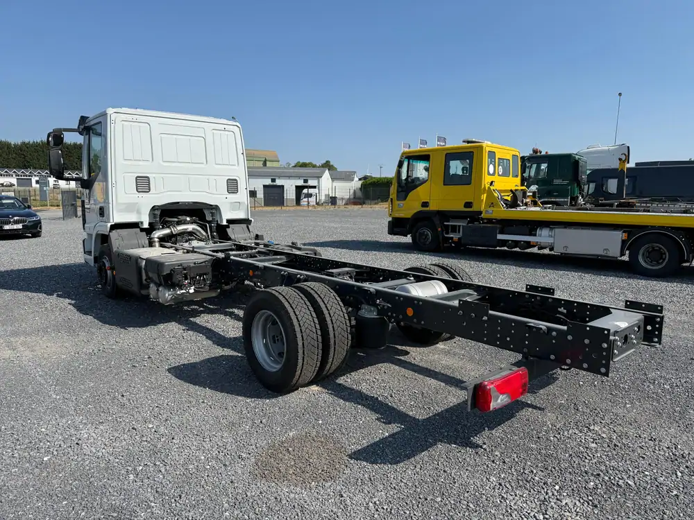 New Iveco Eurocargo 120EL25 Automatic WHITE - Blanc 7