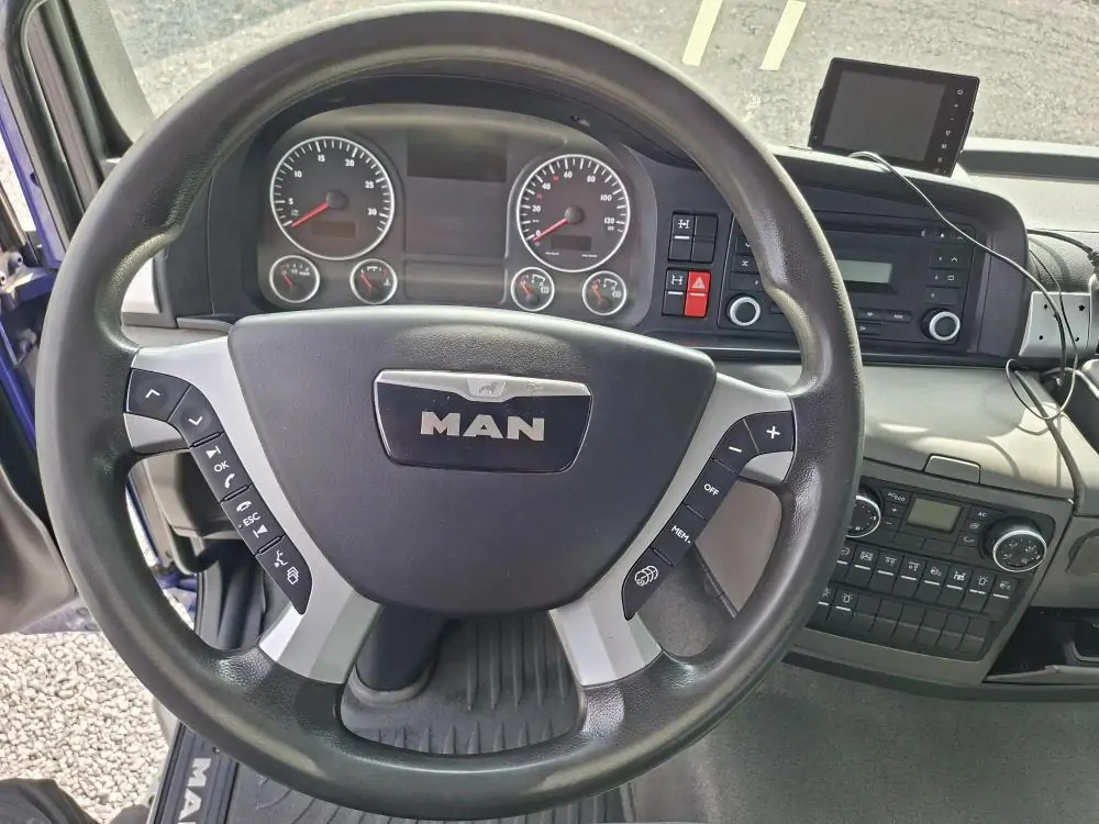 Used MAN TGS 35.440 Automatic BLUE - Blue 22