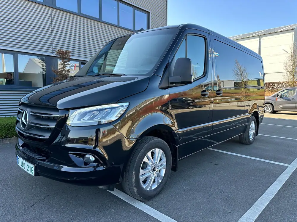 Démo Mercedes-Benz Sprinter 319 CDI  V6 Tourer L2 RWD Pick up Automatic BLACK - Noir 1