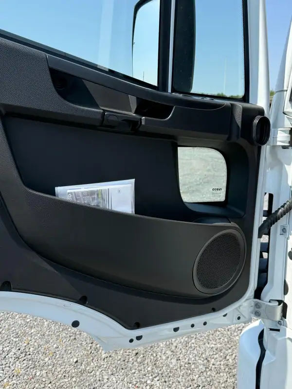 New Iveco Eurocargo 120EL25 Automatic WHITE - Blanc 17