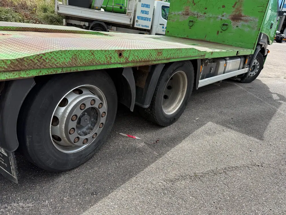 Used Iveco Stralis AS260S50Y/FS Automatic GREEN - Vert 25