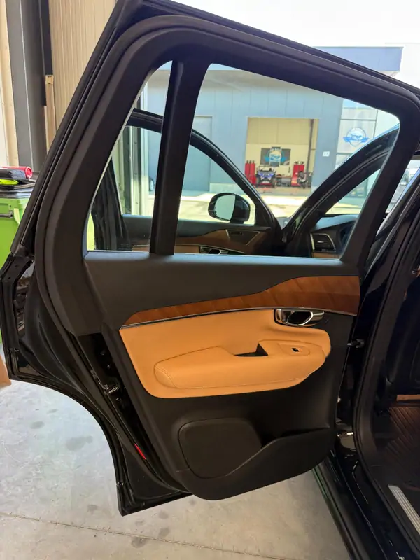 Used Volvo XC90 Automatic BLACK - Noir 29
