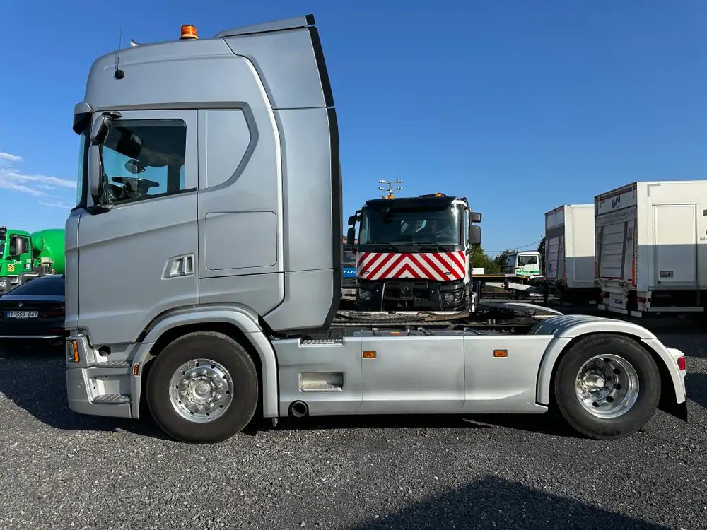 Used Scania S500 Automatic  - Silver metallic 5