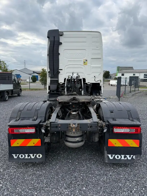 Used Volvo FH 500 Globetrotter Automatic WHITE - Blanc 4