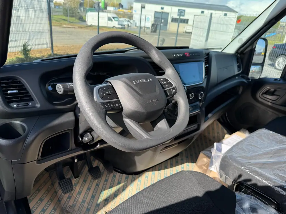 New Iveco Daily 35-180 Crew Cab Manueel ANTHRACITE - Anthracite 8