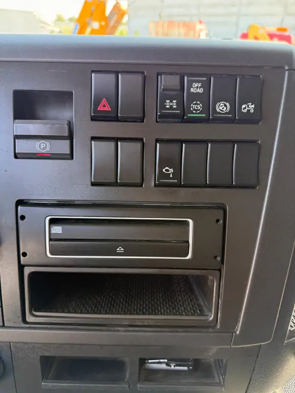 Used Volvo FMX 450 Automatic 24